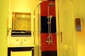 Bathroom - Haoting Motel (Pingyang)