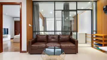 Superior Apartment, 3 Bedrooms, Kitchen, City View | Living area | 35-inch flat-screen TV with digital channels