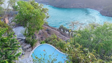 Private beach, white sand