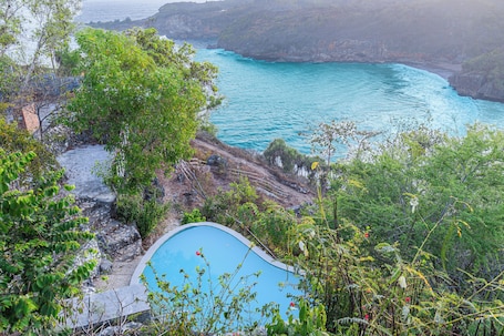 Private beach, white sand