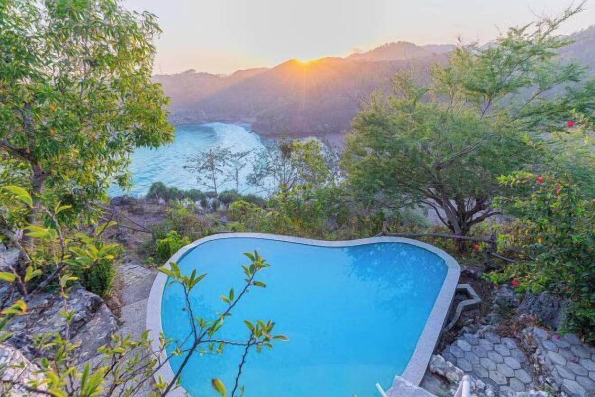 Pool | Outdoor pool