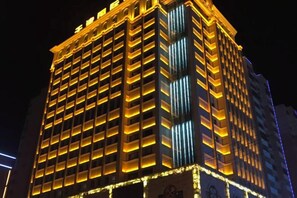 Unclassified image, 3 of 37, button - Tianjin International Hotel (Hotan City)