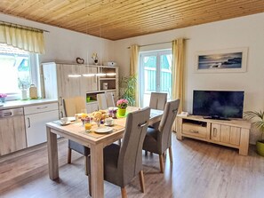 Dining - Inselsommer by Interhome (Seebad Altefähr)
