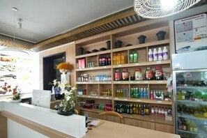 Gift shop - Fujiayuan Hotel (Emeishan City)