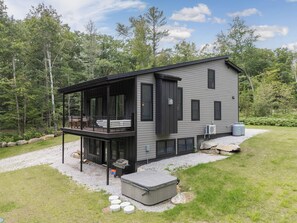 Exterior - North Road Retreat- Modern Ski Home (Bethel)