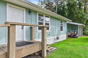 Exterior - Pet Friendly Seagrove Beach Bungalow with Private Pool & Golf Cart! (Santa Rosa Beach)