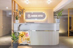 Reception - Bin Bin Hotel 14 - Near Vstar School D7 (Ho Chi Minh City)