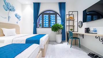 Quarto duplo luxo | Escrivaninha, Wi-Fi de cortesia