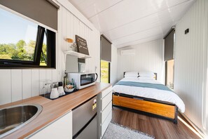 1 室のベッドルーム、WiFi、ベッドシーツ