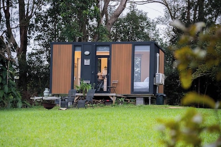 Exterior. Misty Mountain Retreat by Tiny Away