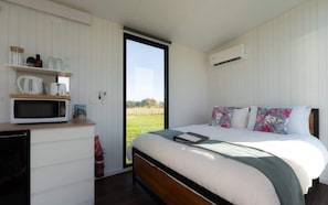 1 chambre, literie fournie