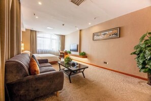 Living area - Wojin Hotel (Zhengzhou Xinzheng International Airport) (Zhongmu)