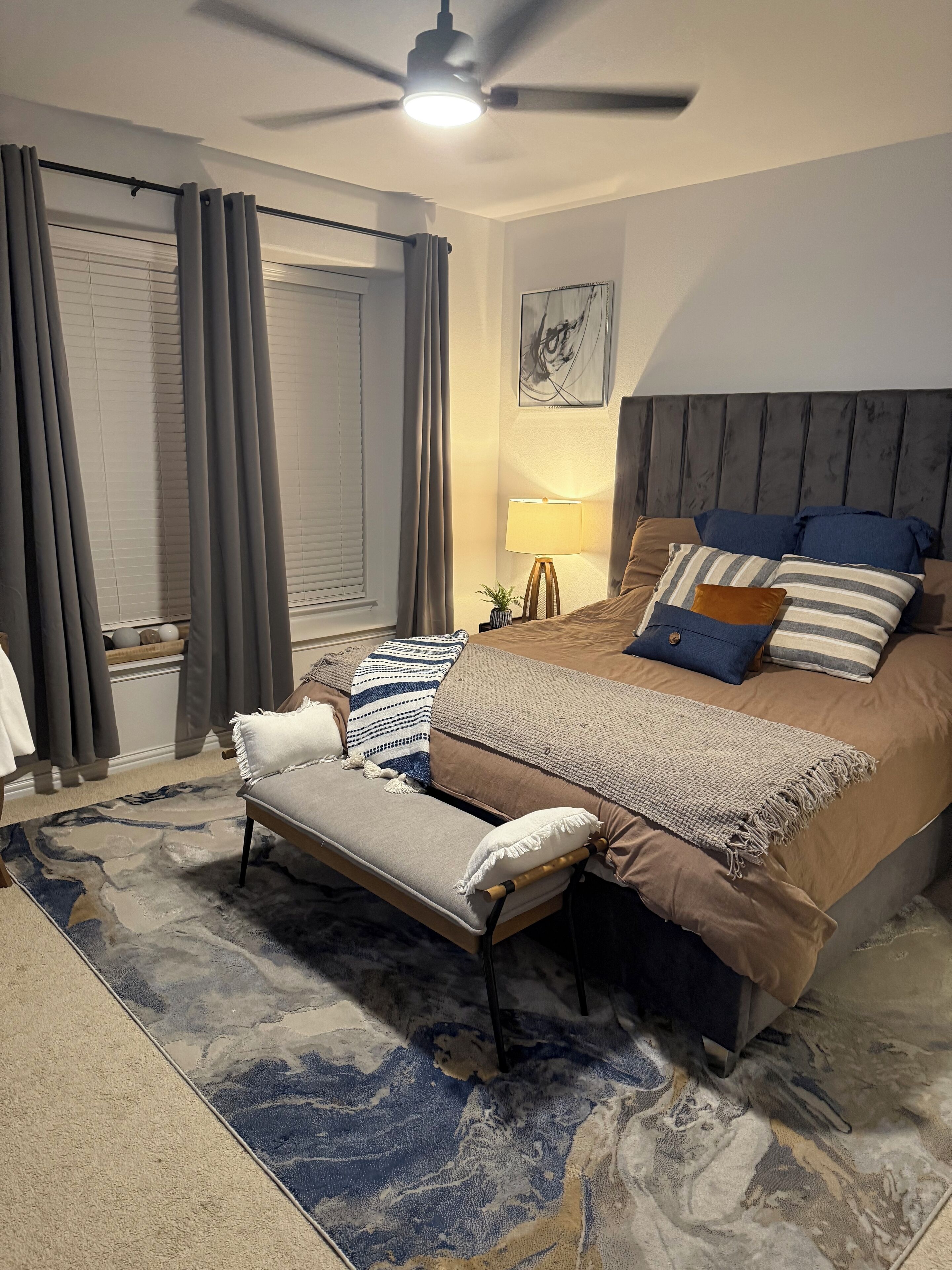 5 bedrooms, iron/ironing board, WiFi, bed sheets
