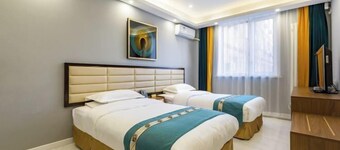 Beijing Zhongyouyuan Hotel (Beijing Niujie Taoranting Subway Station Branch)