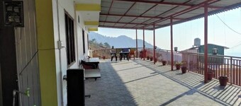 Timsy Homestay Mussoorie (Stay in Heaven)