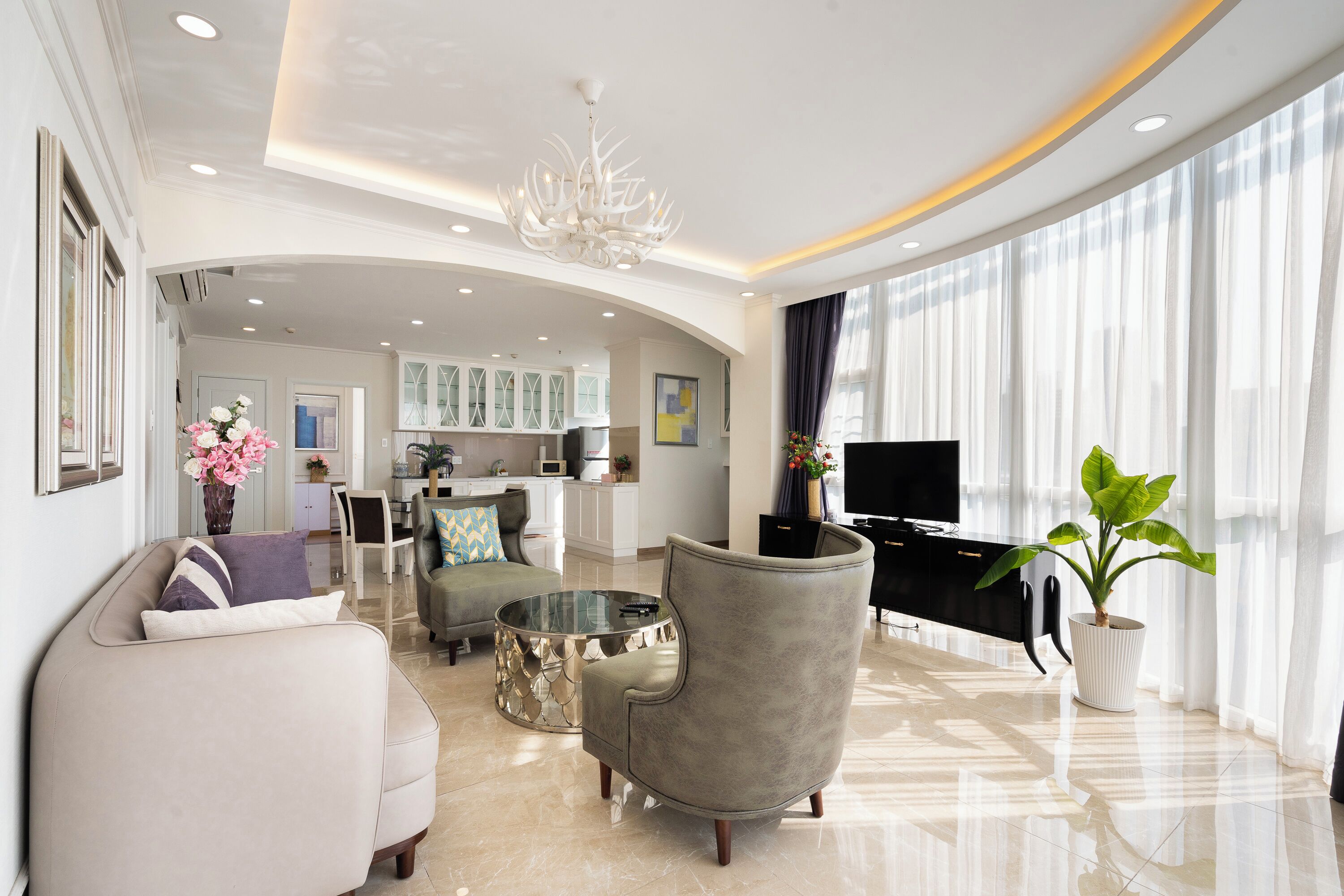 Căn hộ Deluxe, 3 phòng ngủ, bếp, quang cảnh thành phố | Minibar, bàn, khu vực làm việc phù hợp cho laptop, phòng cách âm 