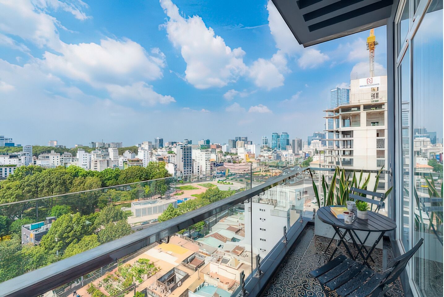 Appartement Supérieur, 3 chambres, cuisine, vue ville | Vue sur la ville