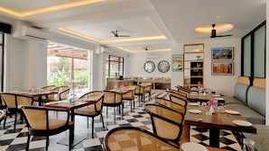 Ảnh chưa phân loại, 4 trong số 32 ảnh, nút