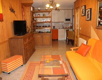Country House 'Los 2 Yugos-Economica' with Mountain View, Wi-Fi and Air Conditioning
