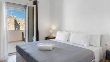 3 habitaciones, tabla de planchar con plancha y wifi gratis