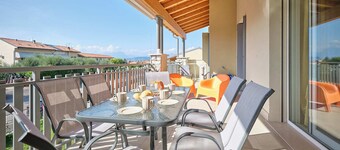 Apartment 'New Casa Tiberio' with Shared Pool, Wi-Fi and Air Conditioning