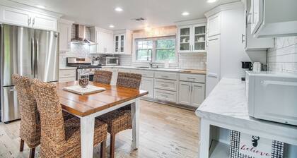 Rural Spiro Getaway w/ Private Deck!