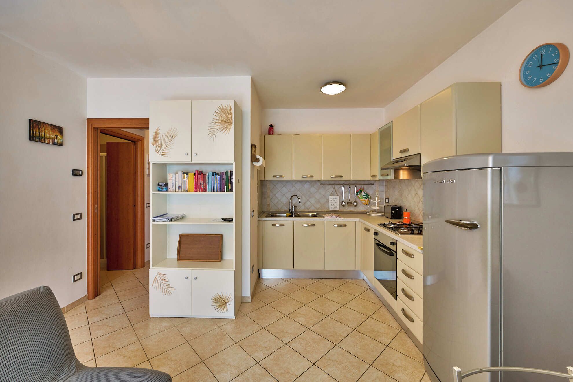 Kühlschrank, Ofen, Wasserkocher, Toaster