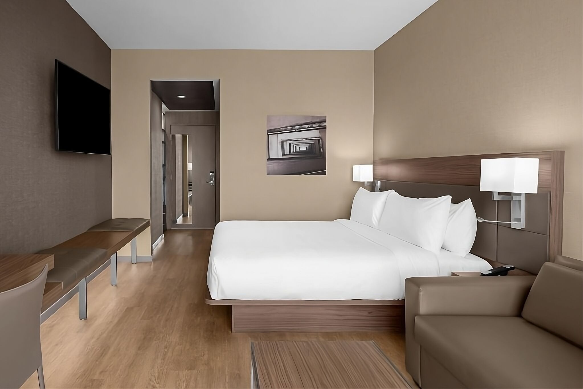 2 King Suites Equipped With Mini-fridge, Coffee Maker, And Beach Views Rooftop - Clearwater Beach, FL