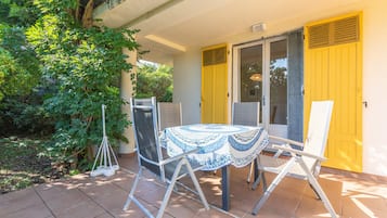 Servei de restauració a l'aire lliure