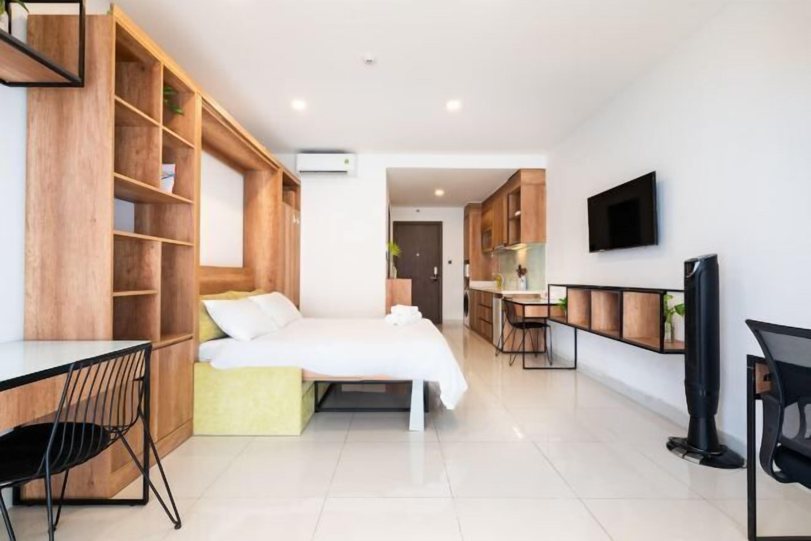 Desk, laptop workspace, soundproofing, iron/ironing board