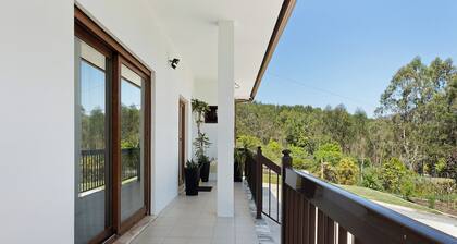 Villa 'Vermarl' with Mountain View, Wi-Fi and Air Conditioning