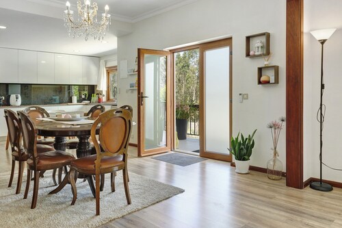 Villa 'Vermarl' with Mountain View, Wi-Fi and Air Conditioning