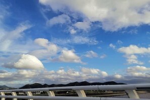 Unclassified image, 2 of 25, button - Zhujiajian Island Time Homestay (Zhoushan)