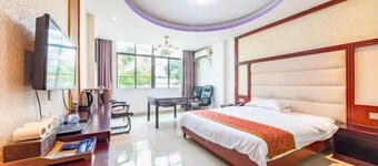 Xianhong Business Hotel (Wanning High Speed Railway Station)