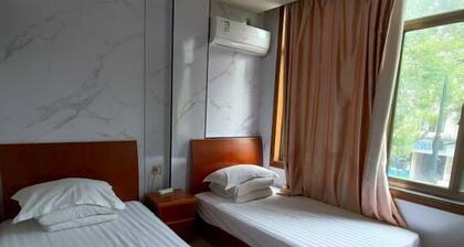 Paojiang Hostel