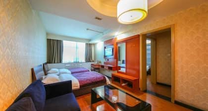 Yulin Lecheng Hotel