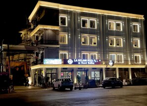 Front of property - Royal Palm Inn (Faizabad)