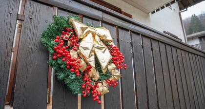 Appartement 'Appartamento Eva' avec vue sur les montagnes, balcon et Wi-Fi