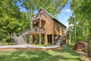 Exterior - Riverside Oasis with Stunning Views, Cozy Firepit! (Luray)