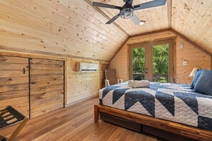 2 chambres, bureau, fer et planche à repasser, Wi-Fi gratuit