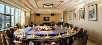 Donggang Yuyun Hotel