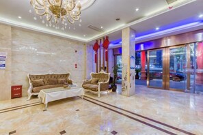 Unclassified image, 3 of 55, button - Geyue Zhenpin Hotel (Hangzhou)