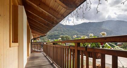 Room 'Camera Doppia-quadrupla N 6' with Mountain View, Shared Garden and Wi-Fi