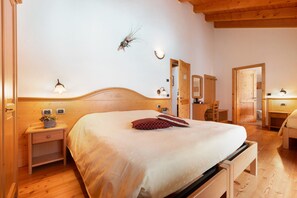 1 多间卧室、免费 WiFi、床单