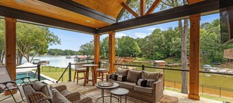 New Saltwater Pool + Spa, Views | Wilson Hideaway