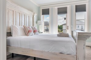 4 habitaciones, cuna de viaje, wifi gratis y ropa de cama 