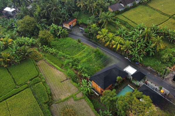 บริเวณภายนอก