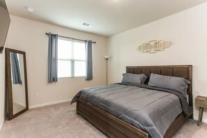 4 chambres, bureau, fer et planche à repasser, Wi-Fi