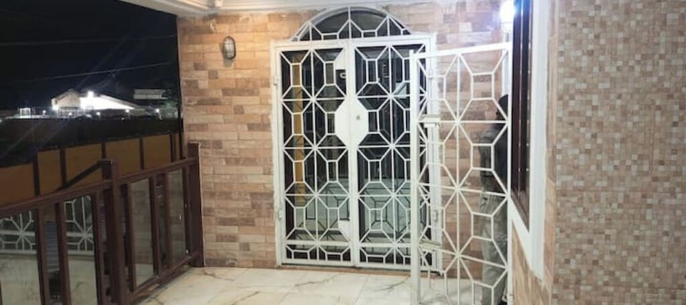 فنادق بتصنيف نجوم (2)