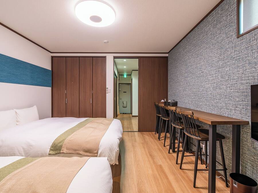 Standardværelse til 4 personer | Gratis Wi-Fi